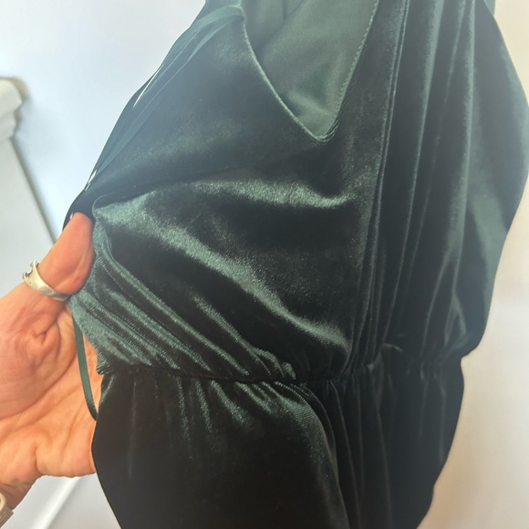 Green Velvet full pant jumper- size XL - Picture 4 of 4